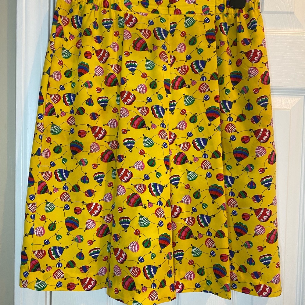 Doncaster Yellow A-Line Knee-Length Shorts